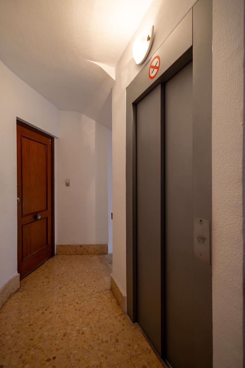 3 slaapkamer Flat te koop in Albacete stad - € 220.000 (Ref: 9125255)