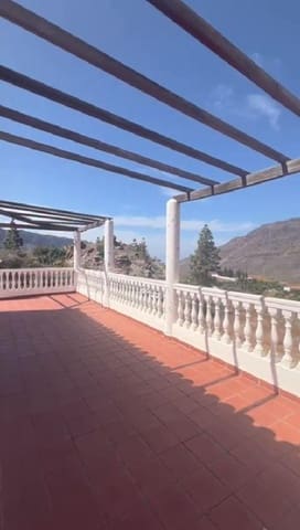 4 makuuhuone Huvila myytävänä paikassa San Bartolomé de Tirajana mukana 
autotalli - 507 375 € (Ref: 9125256)