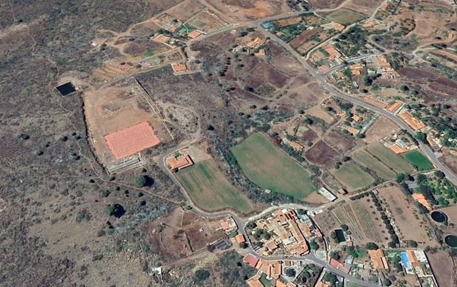 4 makuuhuone Huvila myytävänä paikassa San Bartolomé de Tirajana mukana 
autotalli - 507 375 € (Ref: 9125256)