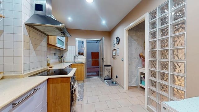 3 slaapkamer Flat te koop in Las Palmas de Gran Canaria - € 349.500 (Ref: 9125259)