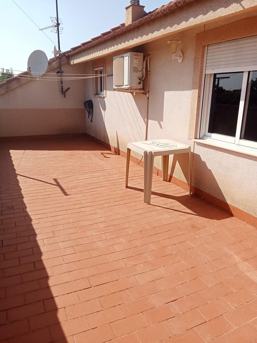 Chalet de 3 habitaciones en Los Narejos en venta con garaje - 295.000 € (Ref: 9125260)