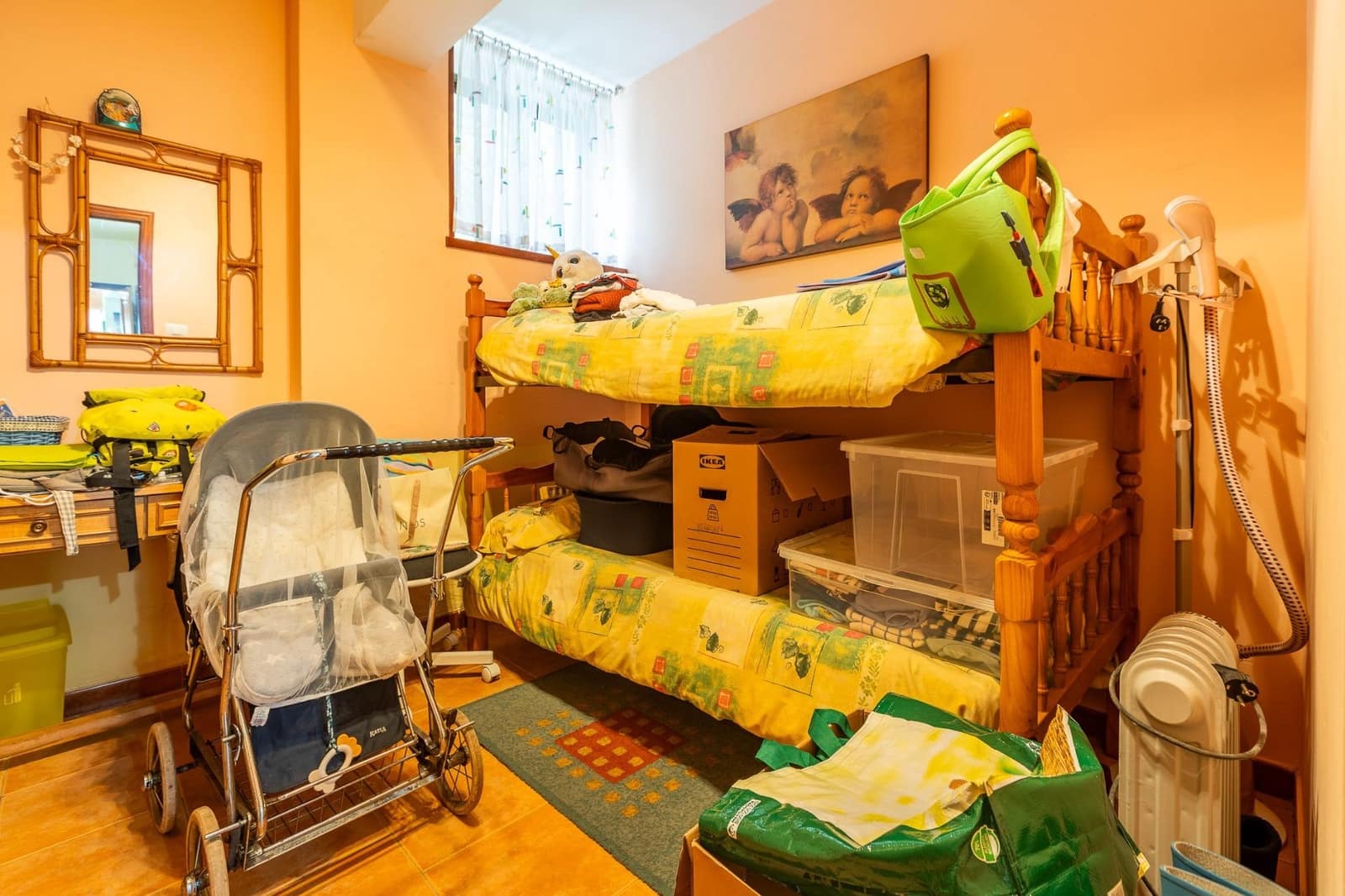 8 bedroom Villa for sale in Bergondo - € 385,000 (Ref: 9125262)