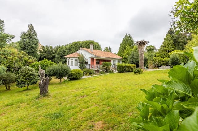 8 soveværelse Villa til salg i Bergondo - € 385.000 (Ref: 9125262)