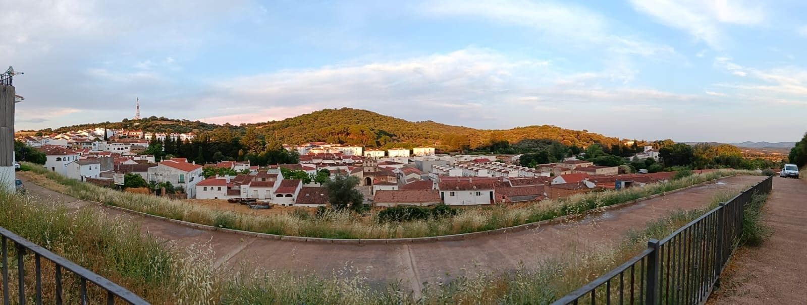 4 quarto Moradia em Banda para venda em Aracena com garagem - 179 000 € (Ref: 9125263)