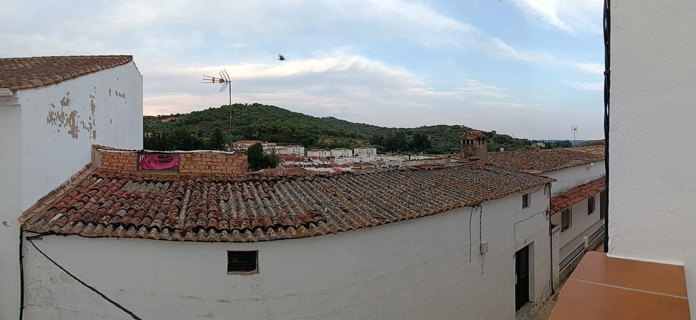 4 quarto Moradia em Banda para venda em Aracena com garagem - 179 000 € (Ref: 9125263)