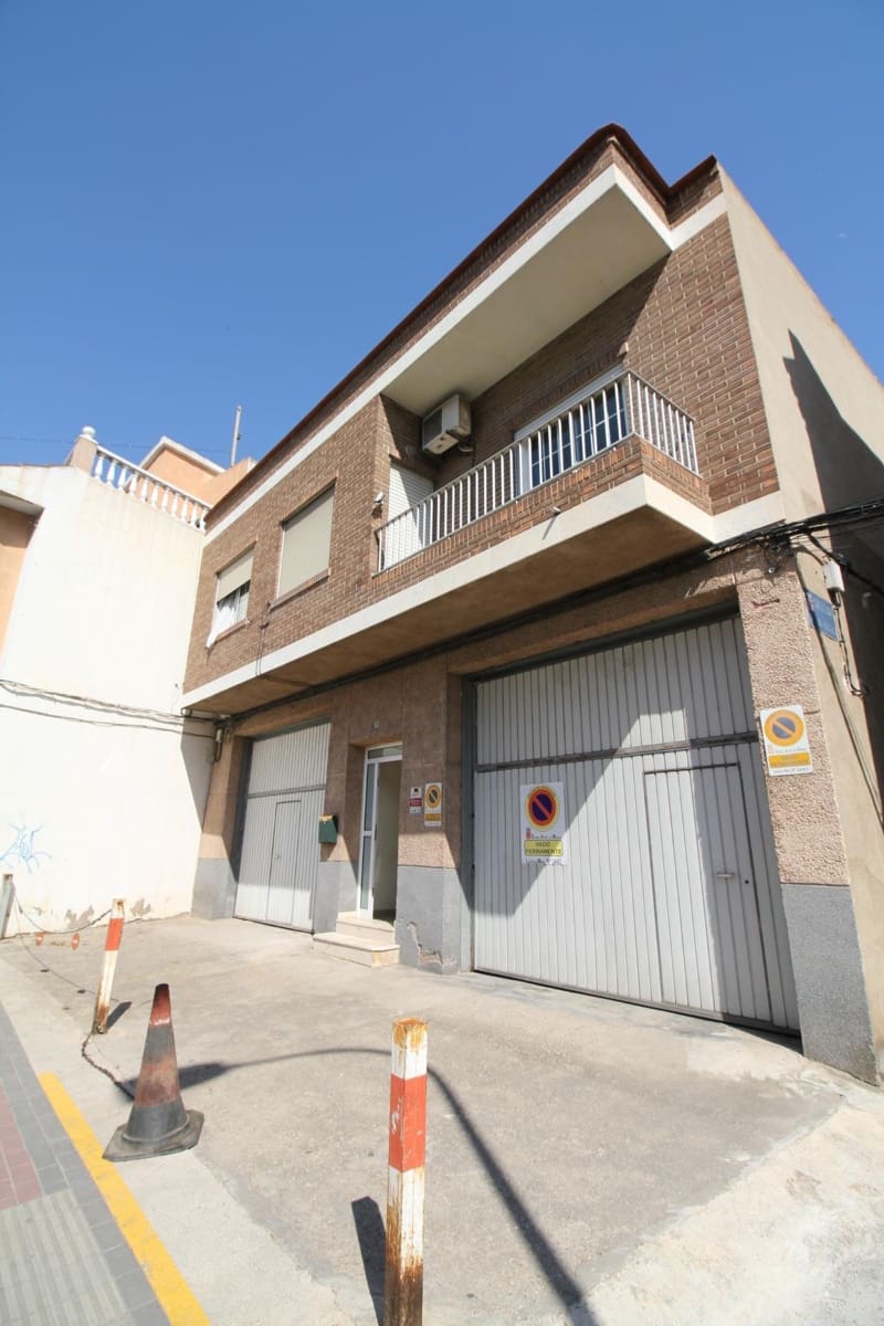 4 Zimmer Doppelhaus zu verkaufen in Murcia Stadt mit Garage - 275.000 € (Ref: 9125265)