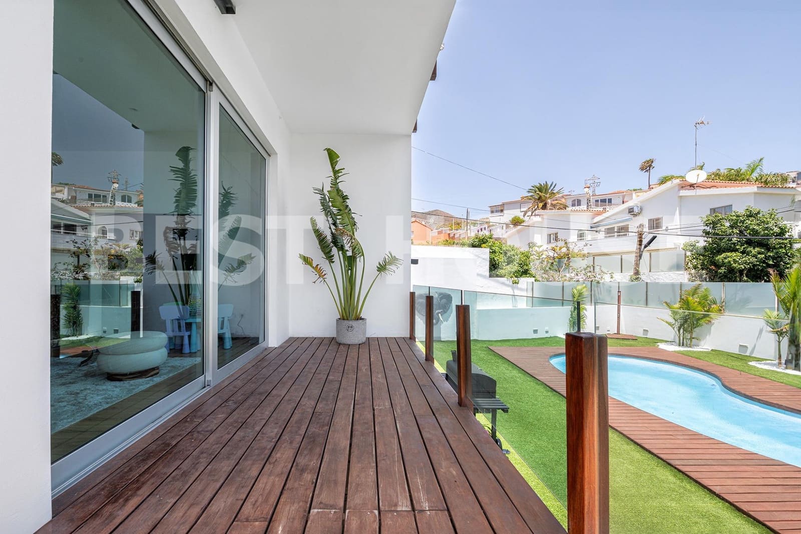 4 slaapkamer Villa te koop in Telde - € 599.000 (Ref: 9125266)