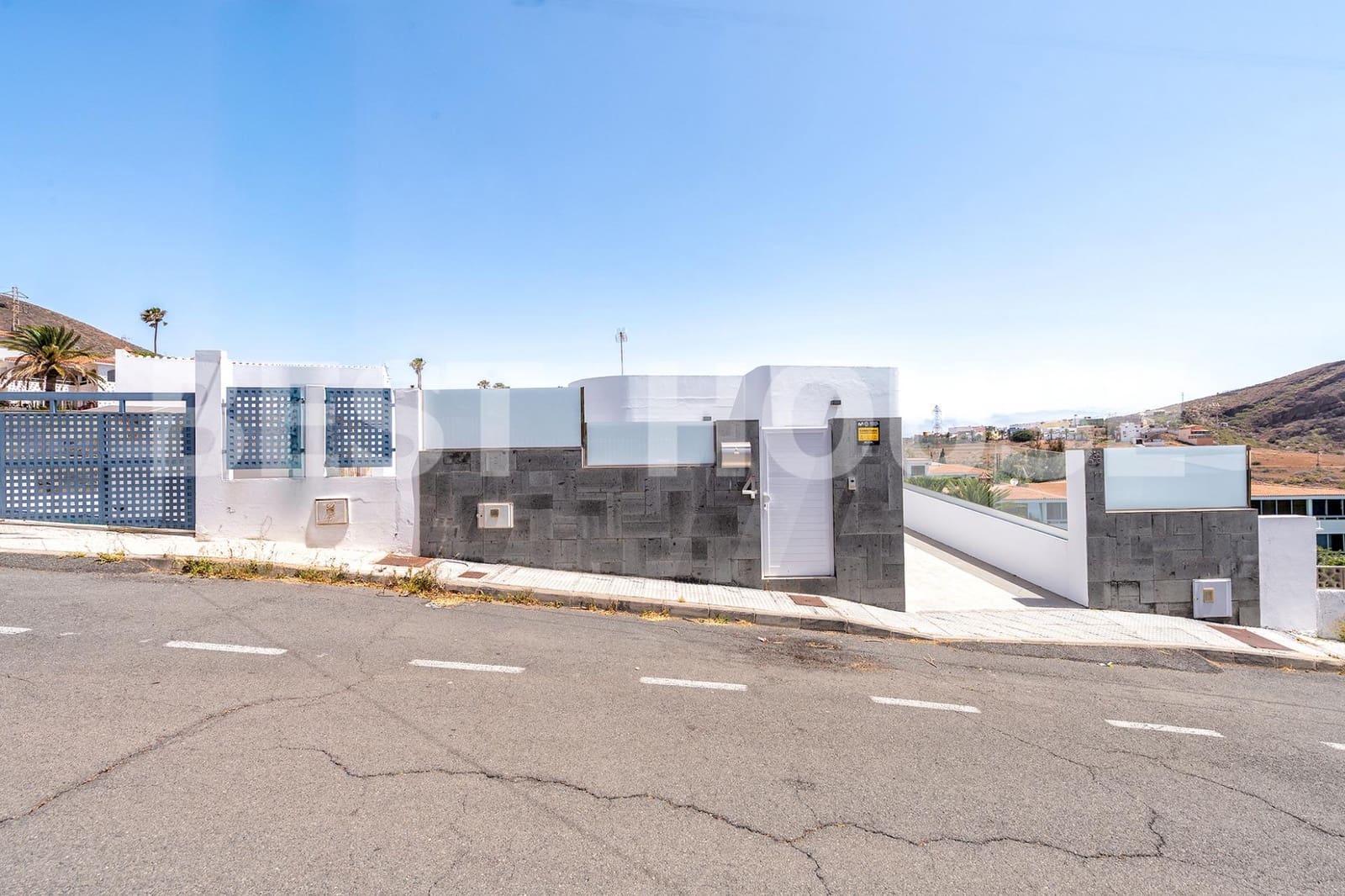 4 slaapkamer Villa te koop in Telde - € 599.000 (Ref: 9125266)