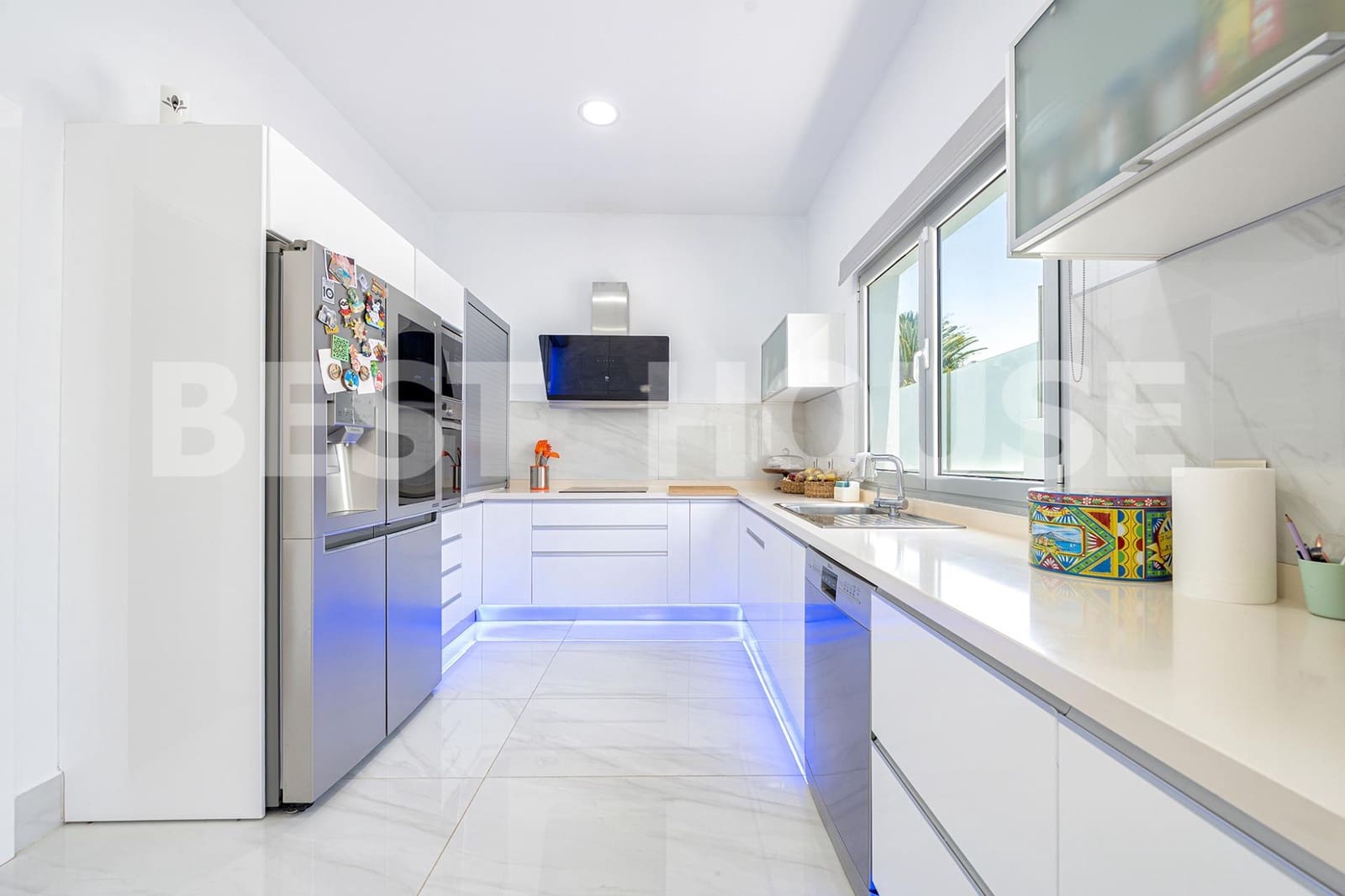 4 slaapkamer Villa te koop in Telde - € 599.000 (Ref: 9125266)