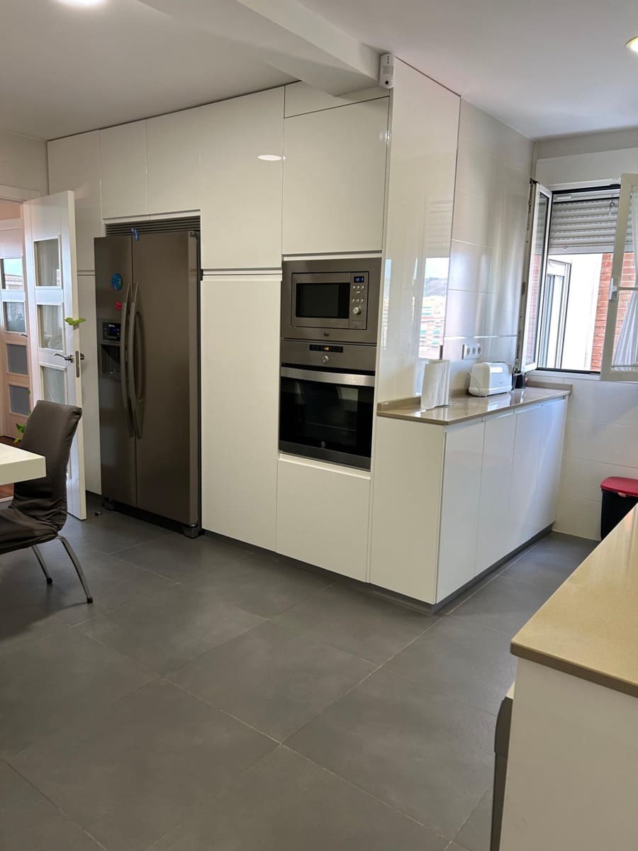 5 soveværelse Penthouse til salg i Guadalajara by med garage - € 530.000 (Ref: 9125268)