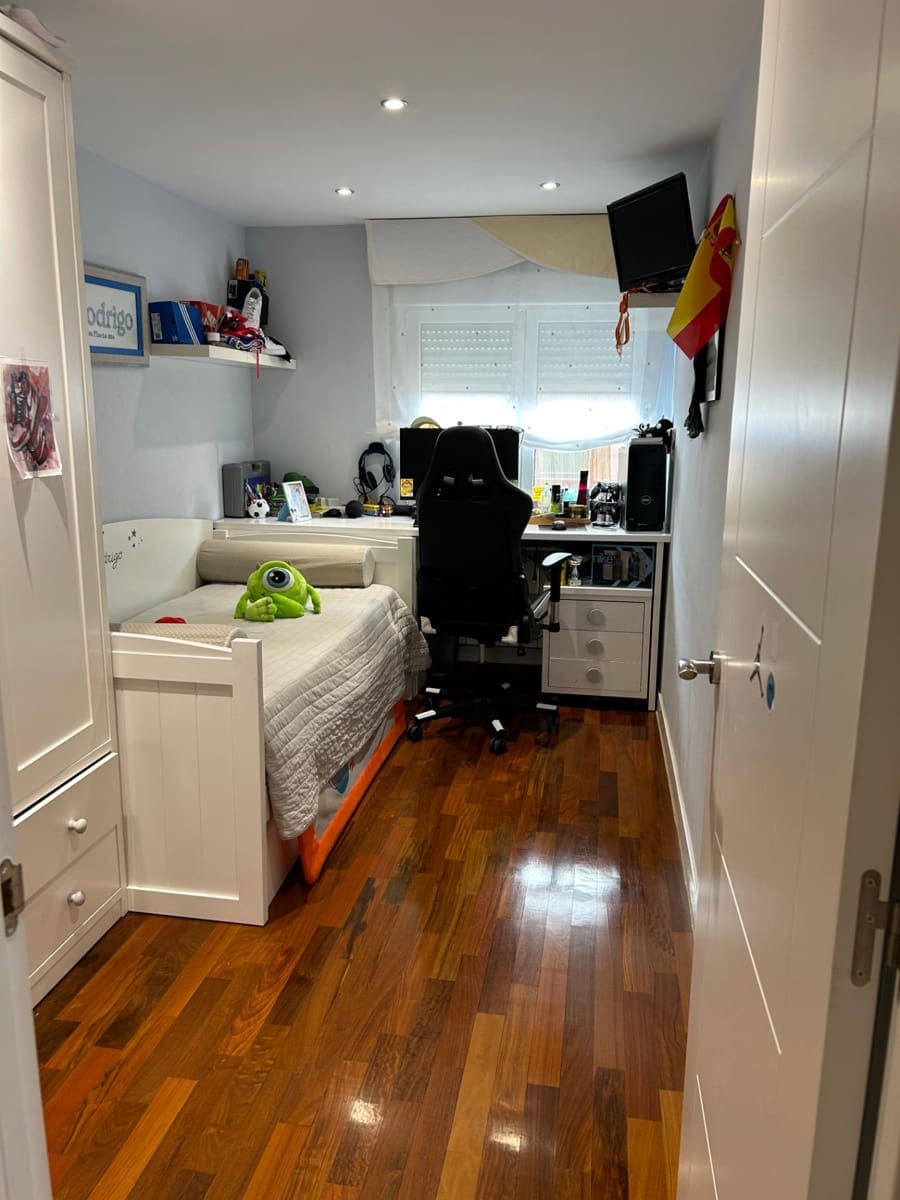 5 soveværelse Penthouse til salg i Guadalajara by med garage - € 530.000 (Ref: 9125268)