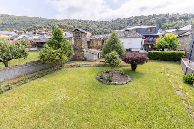 3 slaapkamer Villa te koop in Vega de Espinareda - € 250.000 (Ref: 9125269)