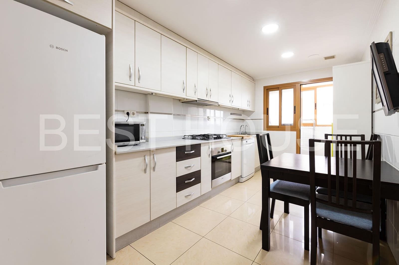 3 makuuhuone Kattohuoneisto myytävänä paikassa Casillas - 260 000 € (Ref: 9125272)