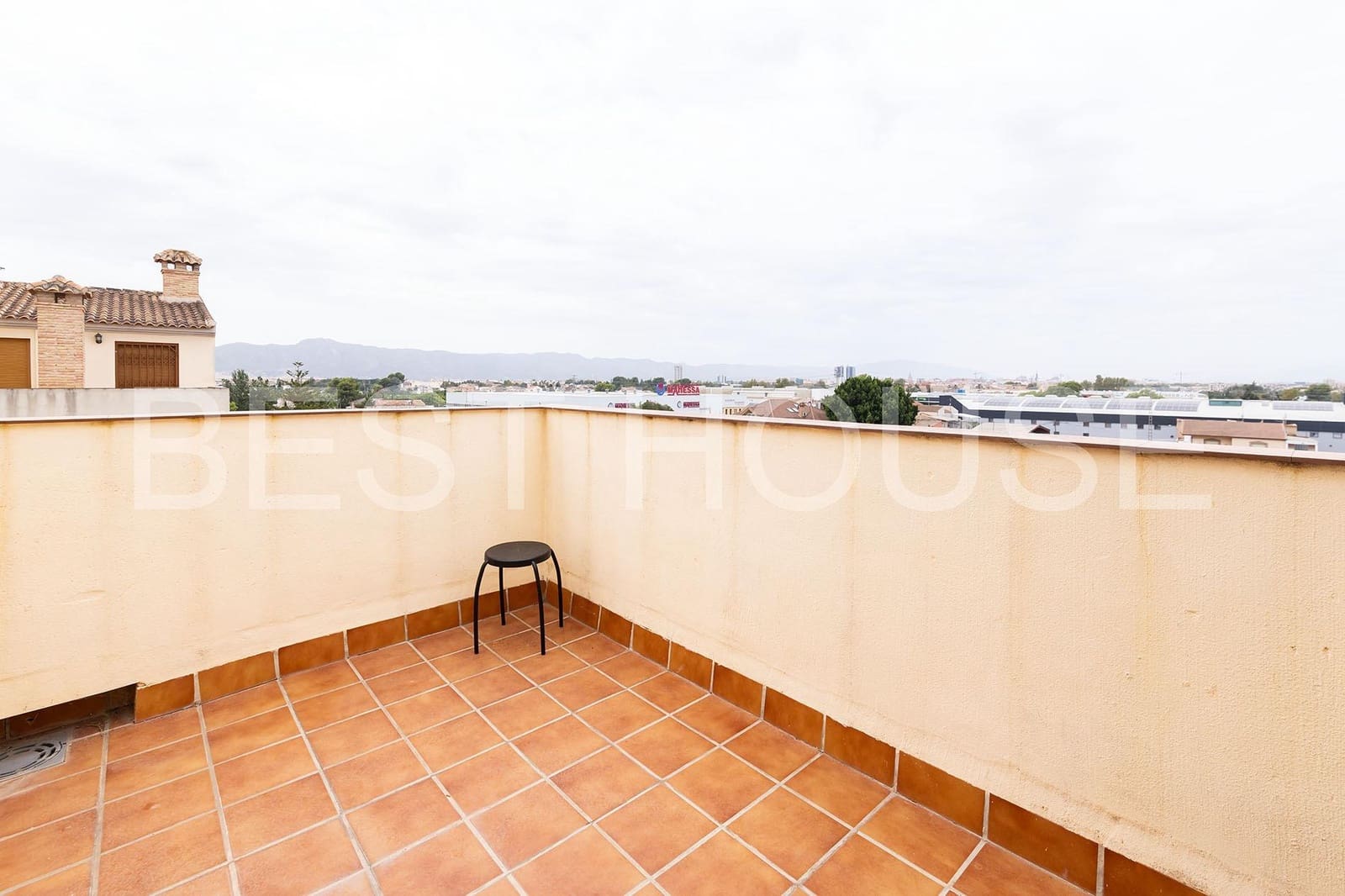 3 makuuhuone Kattohuoneisto myytävänä paikassa Casillas - 260 000 € (Ref: 9125272)