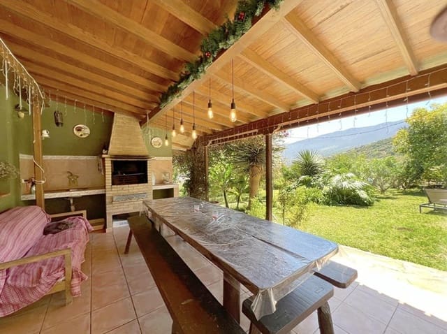 3 bedroom Finca/Country House for sale in La Orotava - € 650,000 (Ref: 9125275)