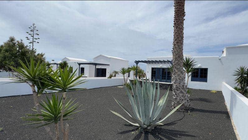 2 soveværelse Villa til salg i Playa Blanca - € 275.000 (Ref: 9130376)