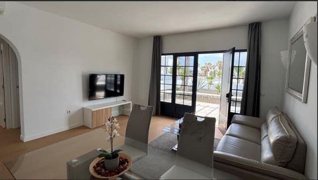 2 soveværelse Villa til salg i Playa Blanca, Yaiza - € 275.000 (Ref: 9130376)