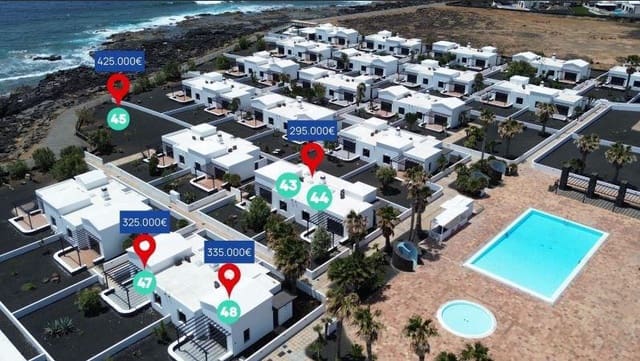 2 soveværelse Villa til salg i Playa Blanca, Yaiza - € 275.000 (Ref: 9130376)