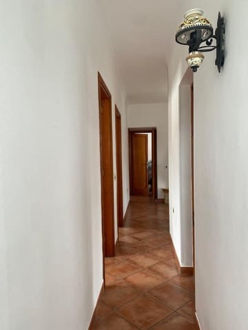 4 sovrum Radhus att hyra i Firgas med garage - 1 100 € (Ref: 9145701)