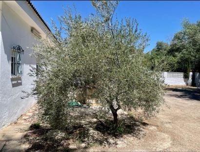 Chalet de 4 habitaciones en Jaén ciudad en venta con garaje - 130.000 € (Ref: 9147357)