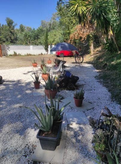 Chalet de 4 habitaciones en Jaén ciudad en venta con garaje - 130.000 € (Ref: 9147357)