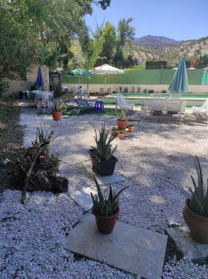 Chalet de 4 habitaciones en Jaén ciudad en venta con garaje - 130.000 € (Ref: 9147357)
