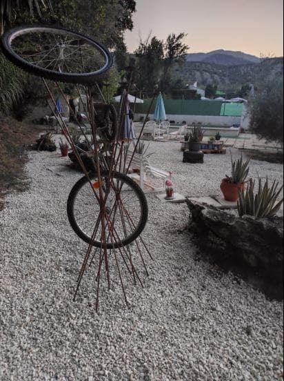 Chalet de 4 habitaciones en Jaén ciudad en venta con garaje - 130.000 € (Ref: 9147357)