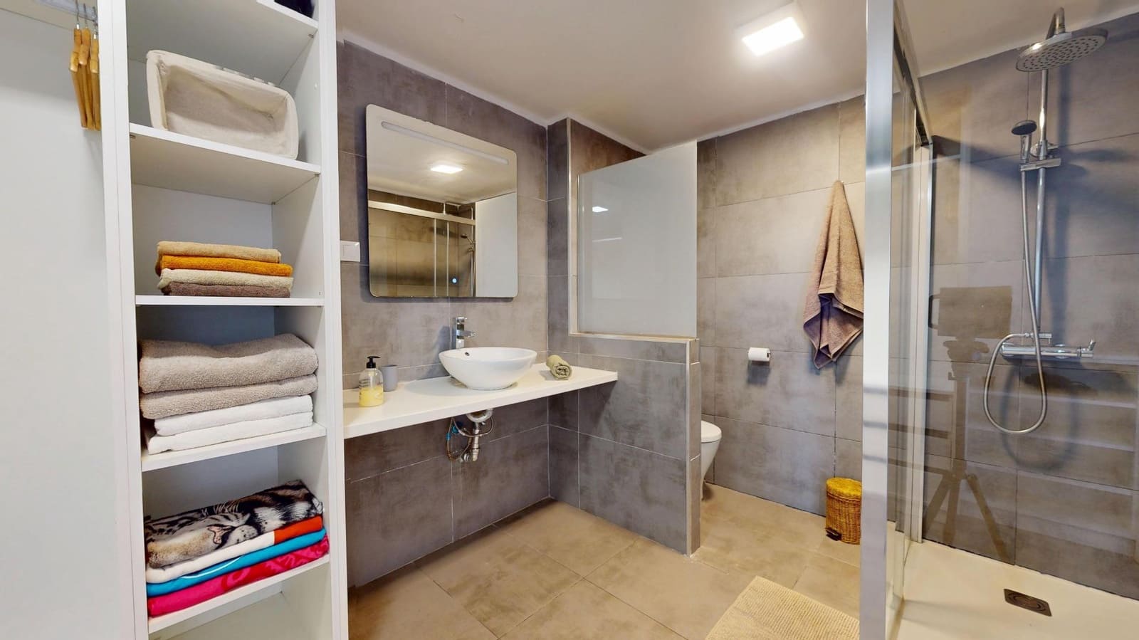 Piso de 2 habitaciones en Sonneland en venta - 310.000 € (Ref: 9159638)