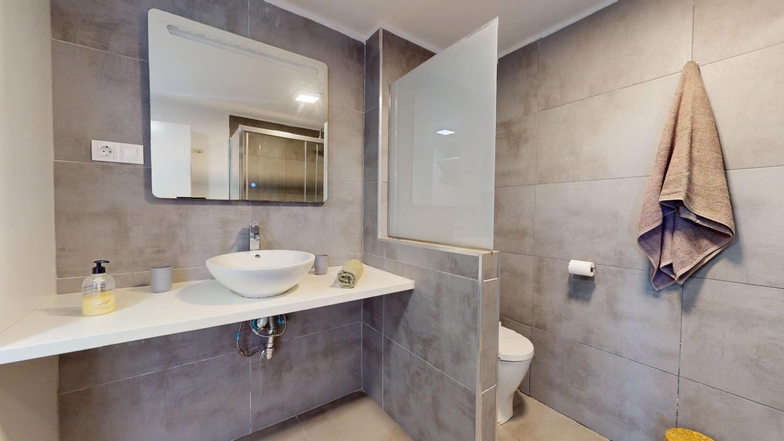 Piso de 2 habitaciones en Sonneland en venta - 310.000 € (Ref: 9159638)