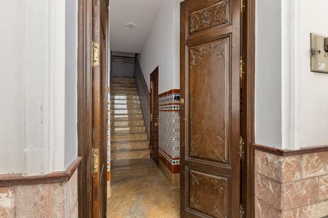 4 soveværelse Lejlighed til salg i Setenil de las Bodegas - € 220.000 (Ref: 9169676)