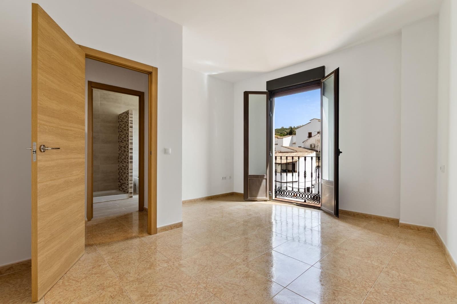 4 soveværelse Lejlighed til salg i Setenil de las Bodegas - € 220.000 (Ref: 9169676)