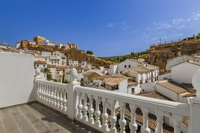 3 bedroom Apartment for sale in Setenil de las Bodegas - € 220,000 (Ref: 9169676)