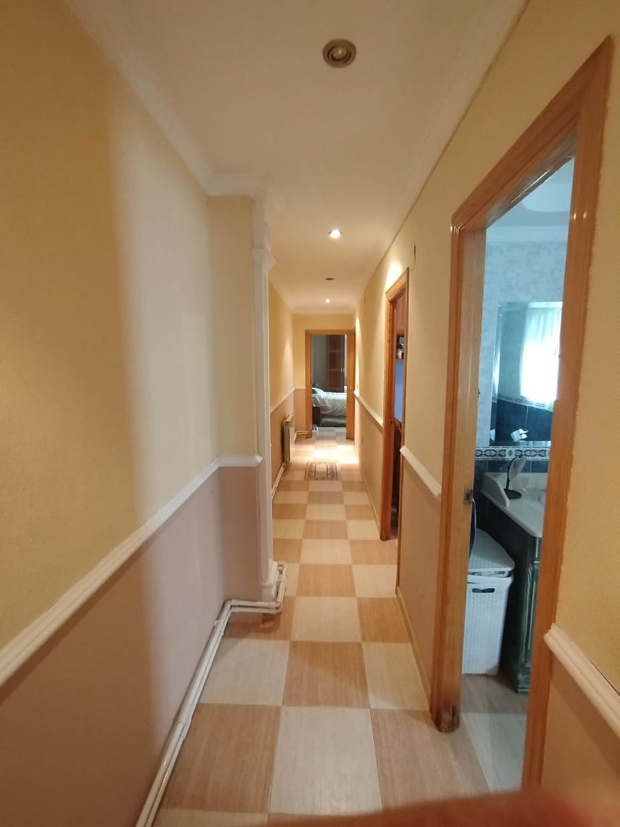 3 soveværelse Lejlighed til salg i Torredelcampo - € 103.000 (Ref: 9183814)