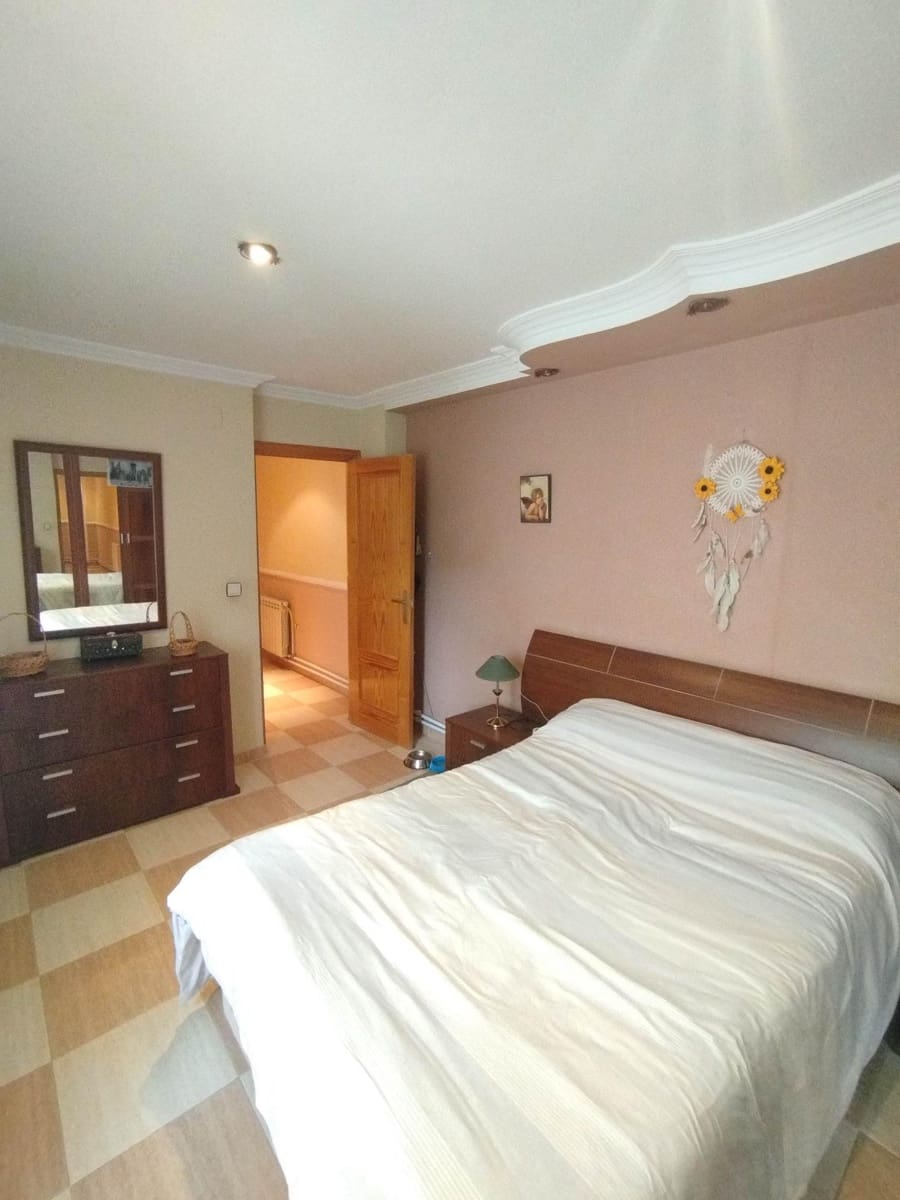 3 soveværelse Lejlighed til salg i Torredelcampo - € 103.000 (Ref: 9183814)