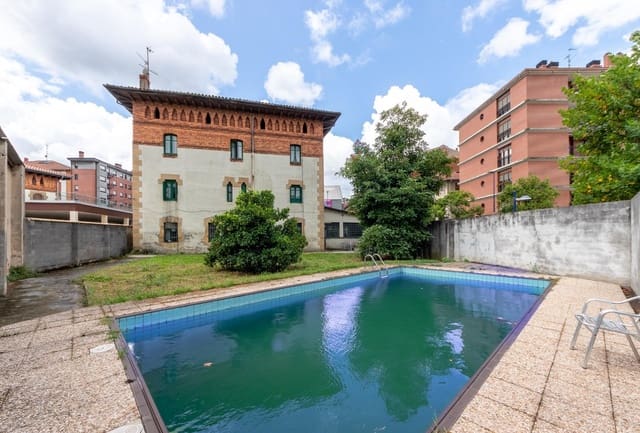 8 sypialnia Willa na sprzedaż w Etxebarria z garażem - 1 100 000 € (Ref: 9185635)