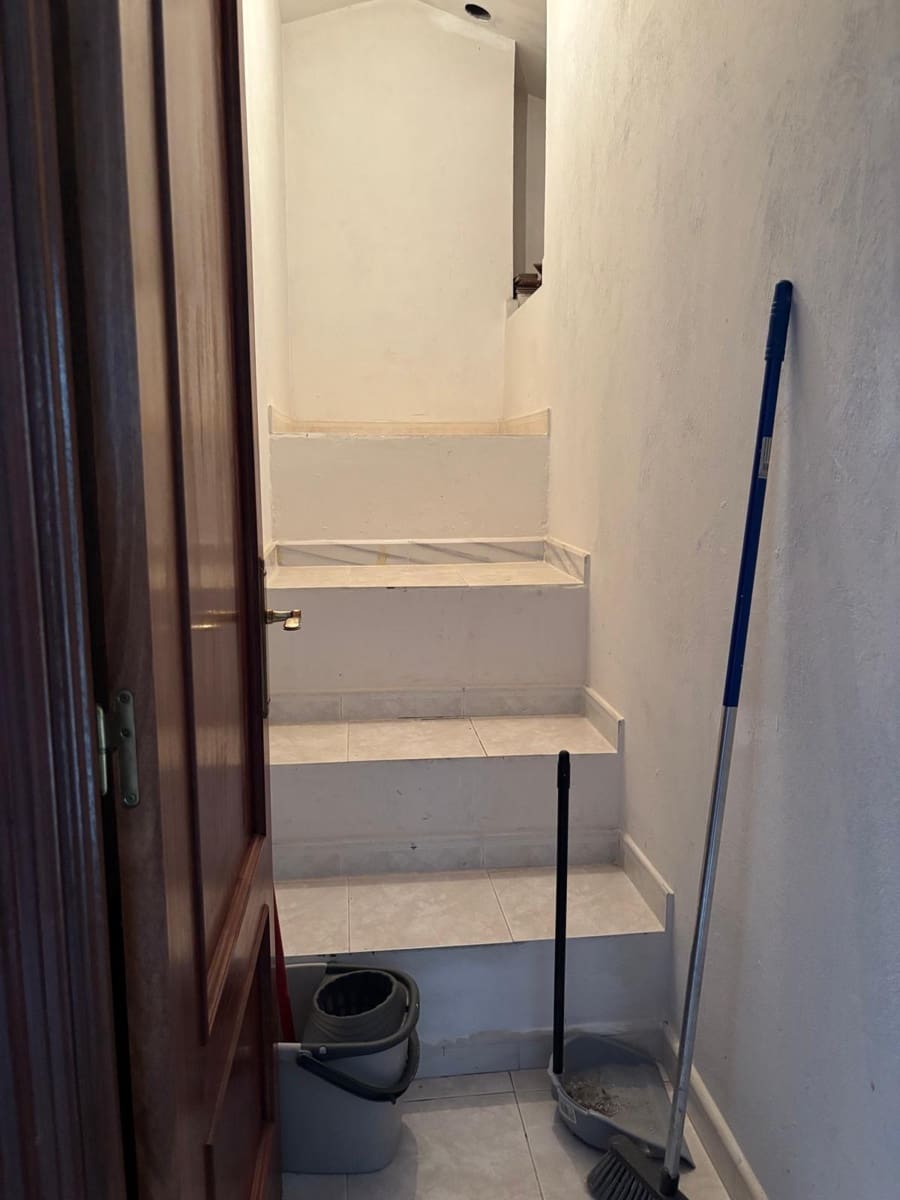 3 bedroom Penthouse for sale in Duenas - € 59,000 (Ref: 9187132)