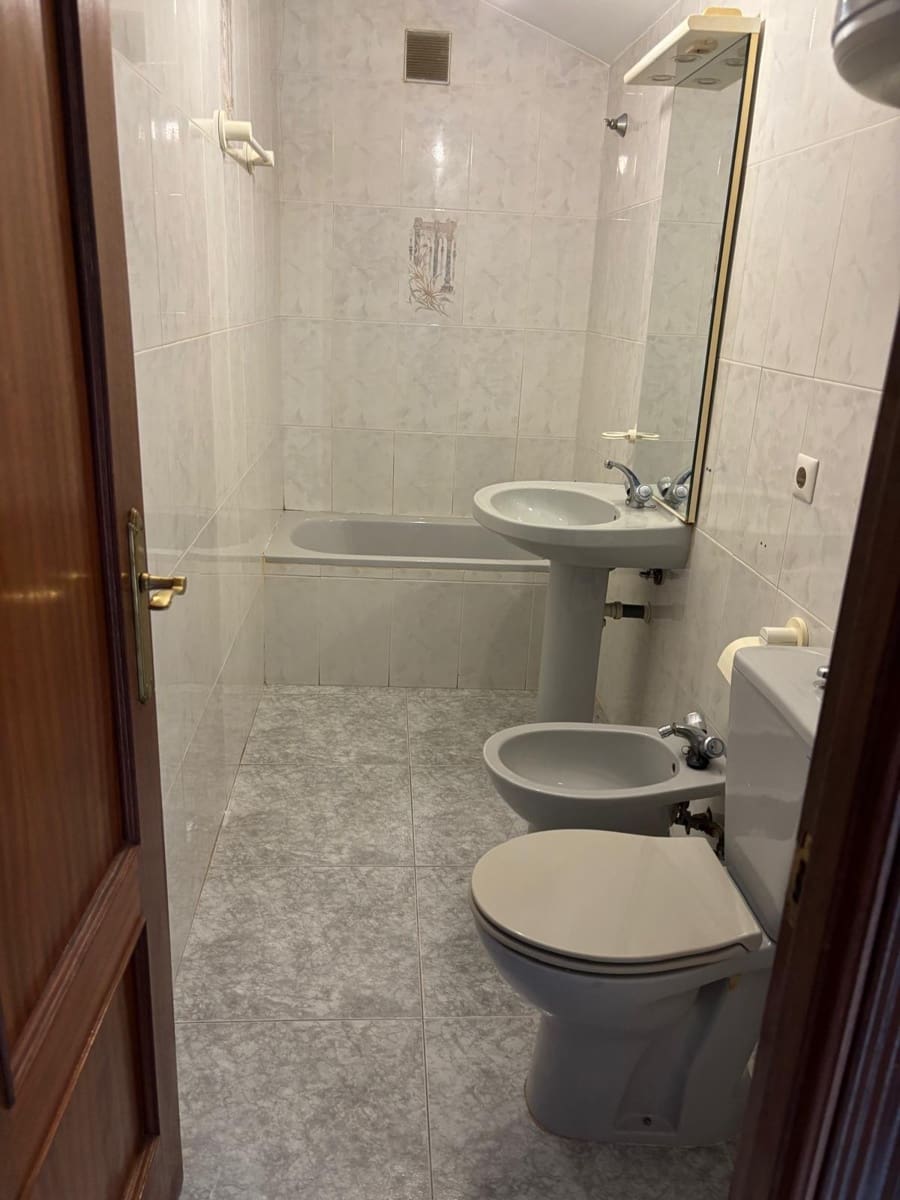 3 bedroom Penthouse for sale in Duenas - € 59,000 (Ref: 9187132)