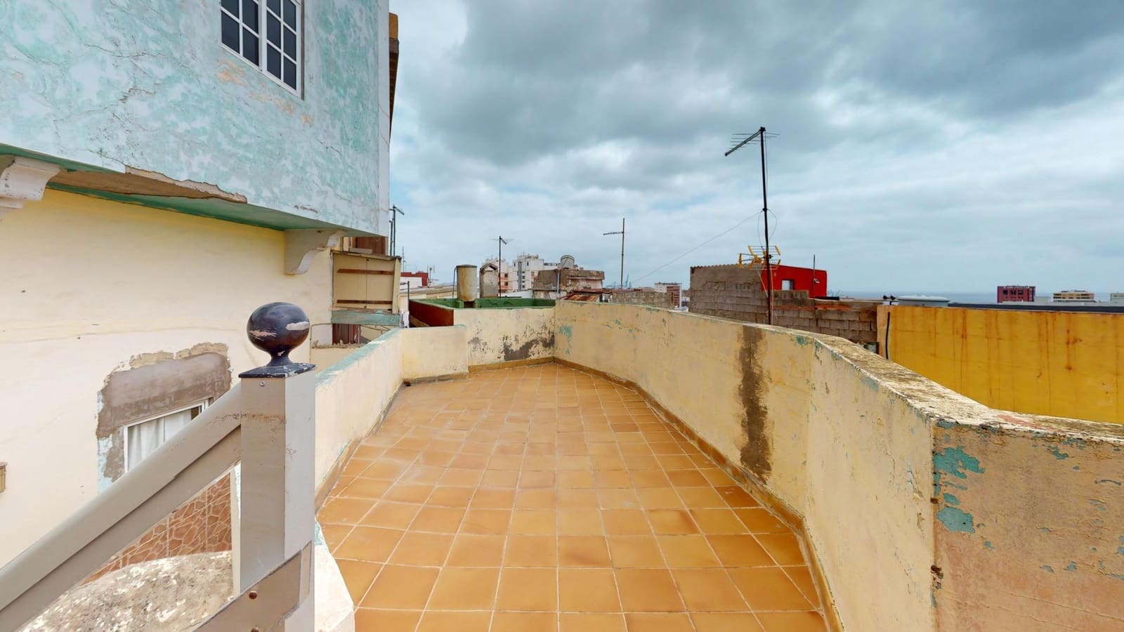 3 sovrum Lägenhet till salu i Las Palmas de Gran Canaria - 160 000 € (Ref: 9188632)