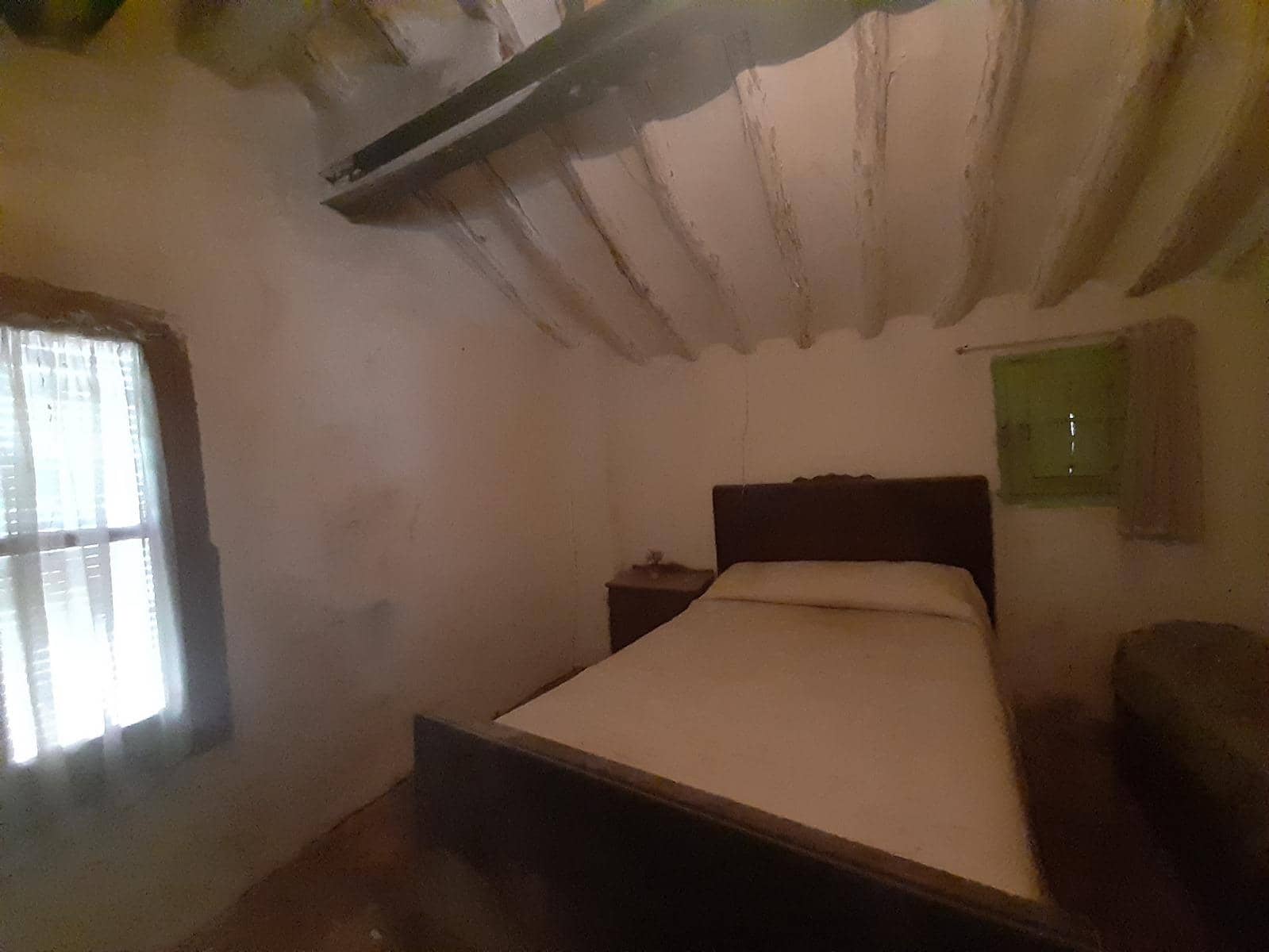 8 sypialnia Dom blizniak na sprzedaż w Bergasa - 39 900 € (Ref: 9197898)