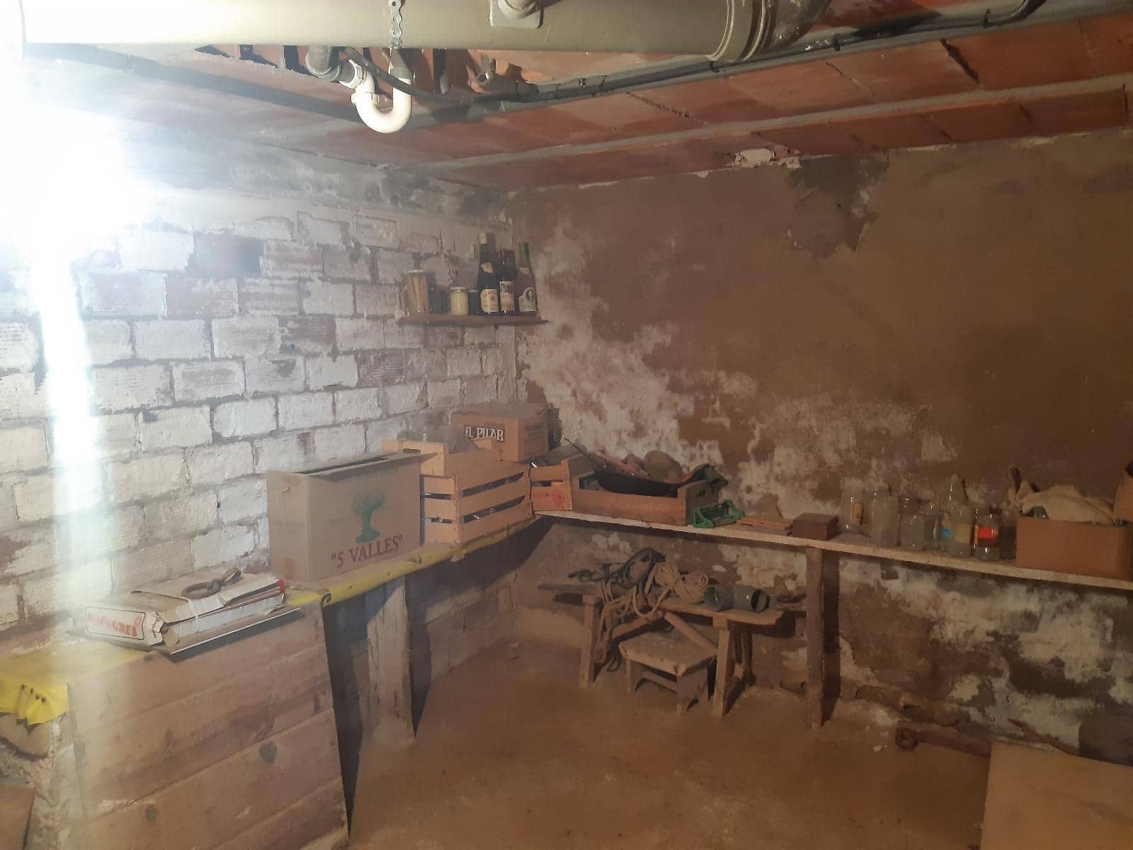 8 sypialnia Dom blizniak na sprzedaż w Bergasa - 39 900 € (Ref: 9197898)