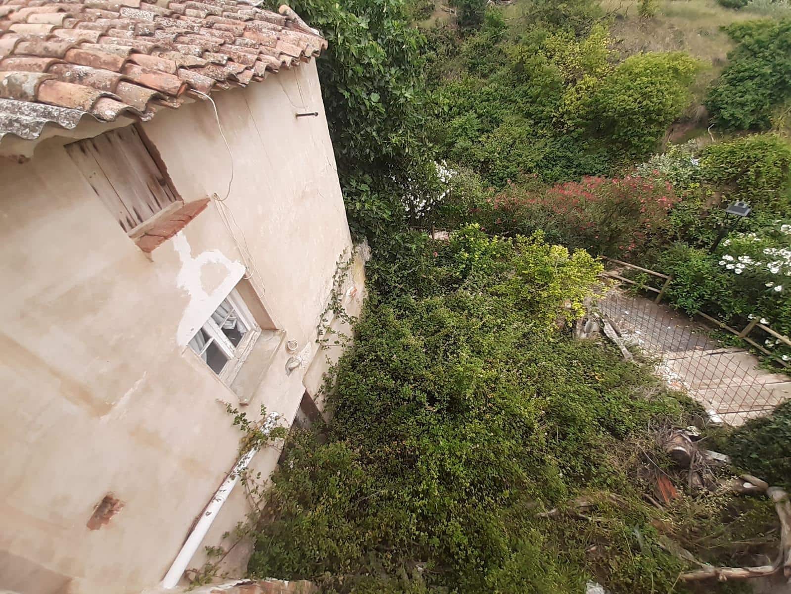 8 sypialnia Dom blizniak na sprzedaż w Bergasa - 39 900 € (Ref: 9197898)