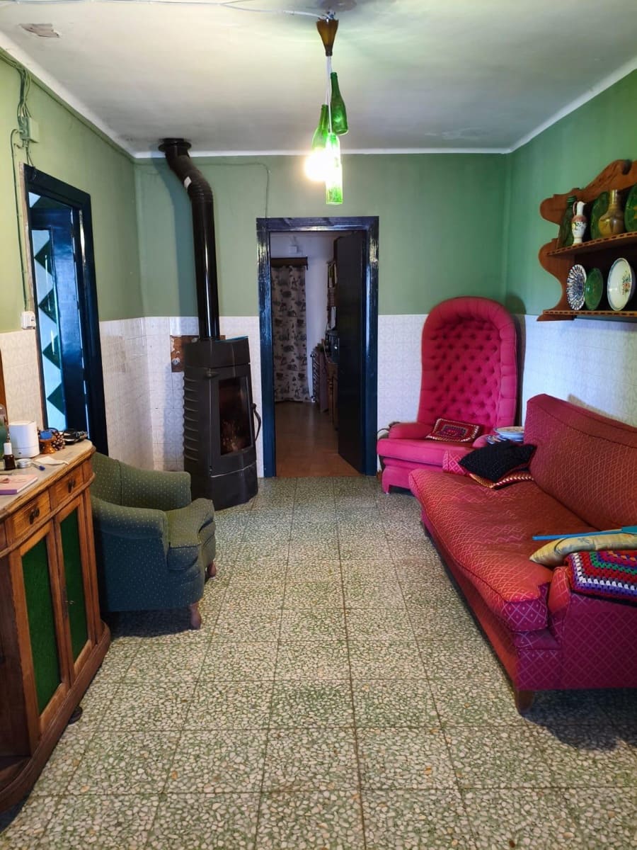 Finca/Casa Rural de 4 habitaciones en Canillas de Abajo en venta - 90.000 € (Ref: 9202587)