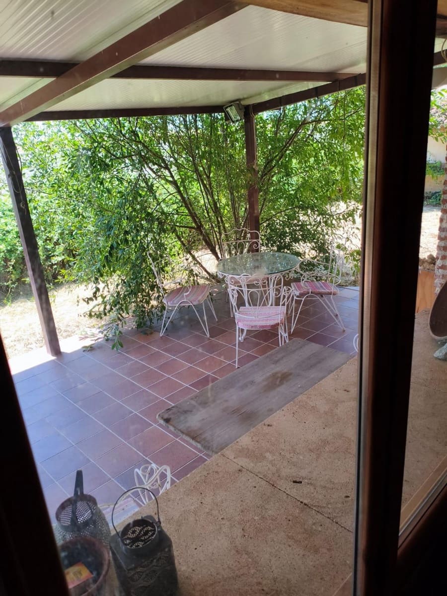 Finca/Casa Rural de 4 habitaciones en Canillas de Abajo en venta - 90.000 € (Ref: 9202587)