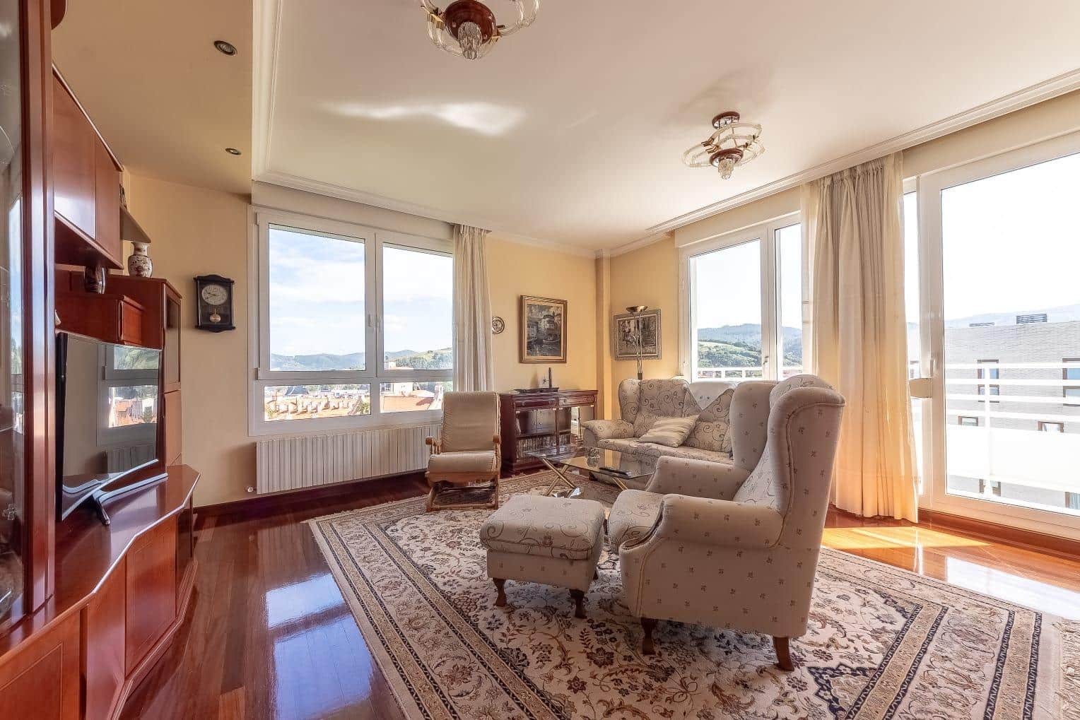 3 soveværelse Lejlighed til salg i Bermeo med garage - € 510.000 (Ref: 9206651)