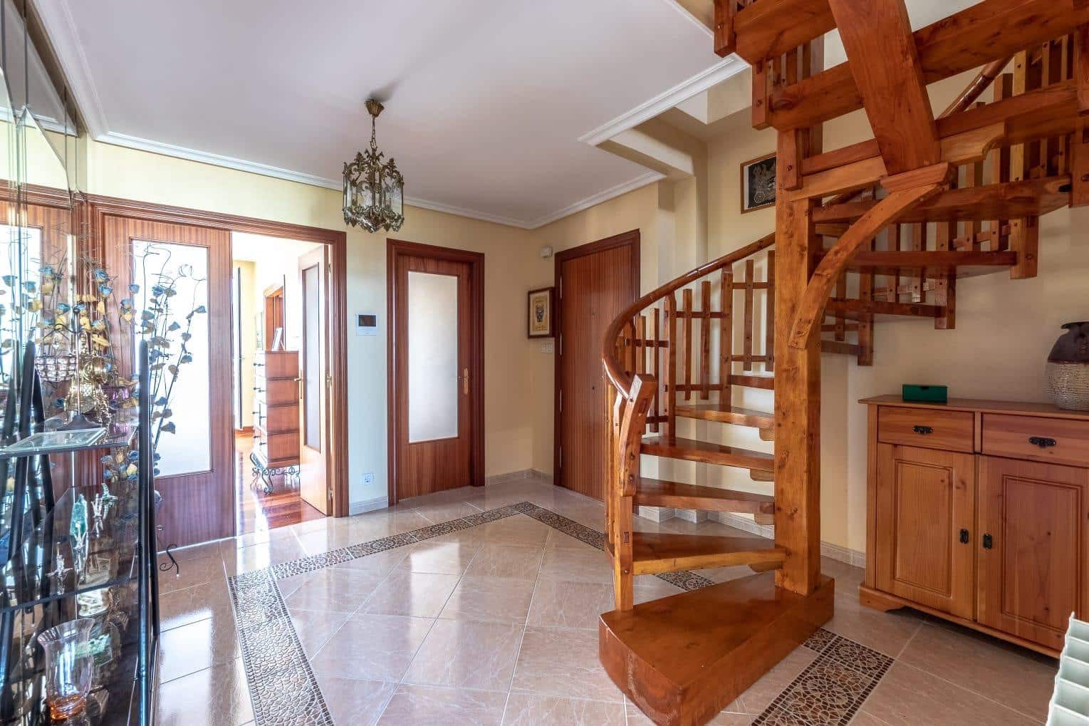 3 soveværelse Lejlighed til salg i Bermeo med garage - € 510.000 (Ref: 9206651)