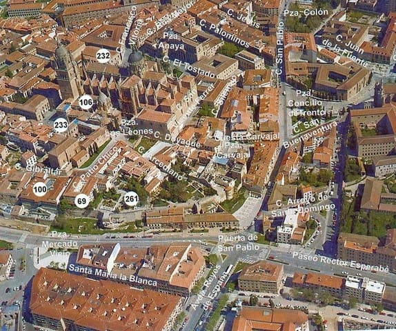 3 soveværelse Byhus til salg i Salamanca by med garage - € 800.000 (Ref: 9206655)