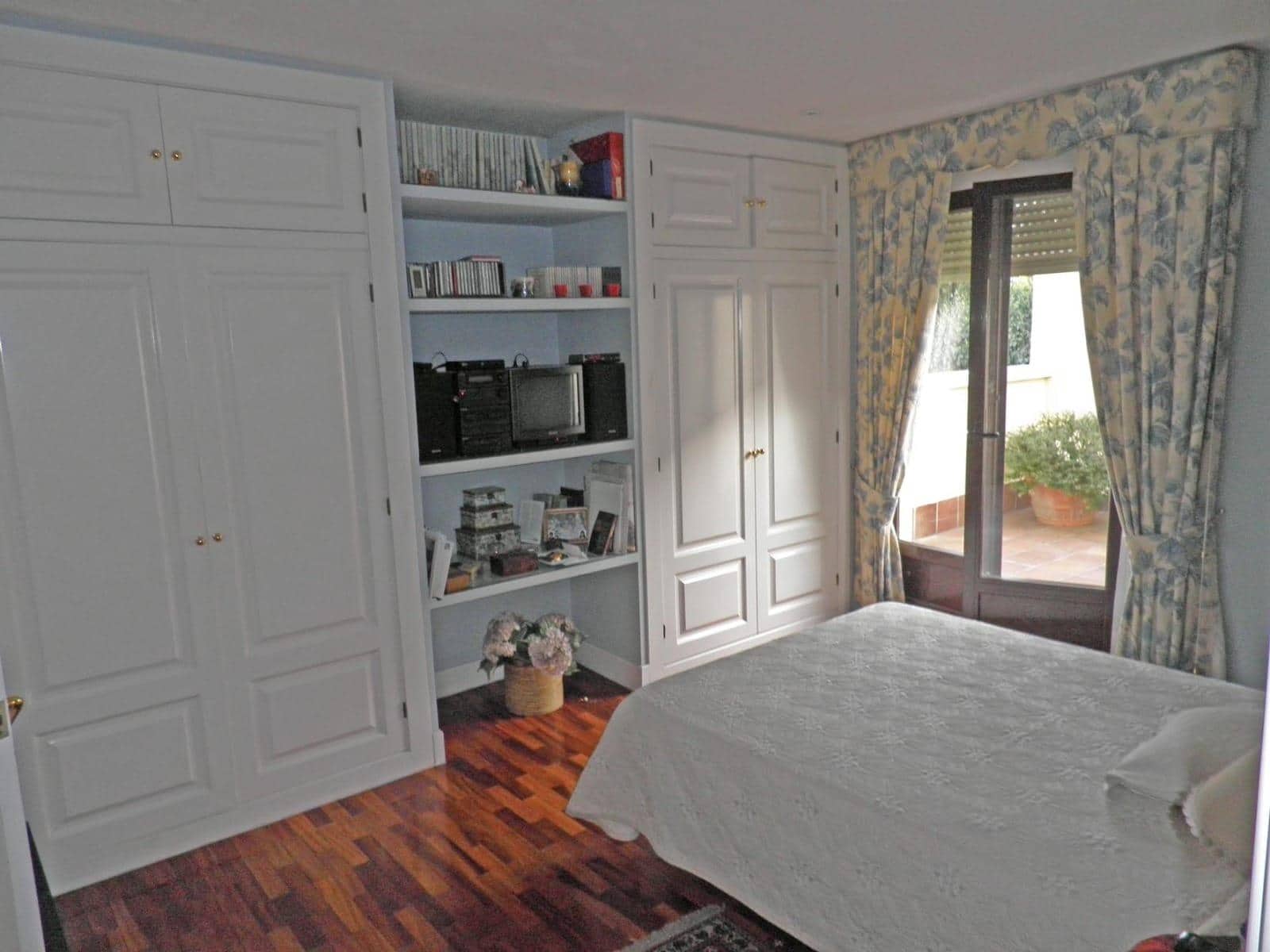 3 soveværelse Byhus til salg i Salamanca by med garage - € 800.000 (Ref: 9206655)