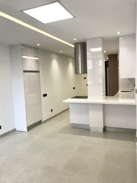 Studio til leje i Las Palmas de Gran Canaria - € 900 (Ref: 9208478)