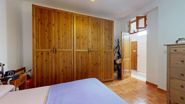 2 sovrum Lägenhet till salu i Triana, Las Palmas de Gran Canaria - 125 000 € (Ref: 9217651)