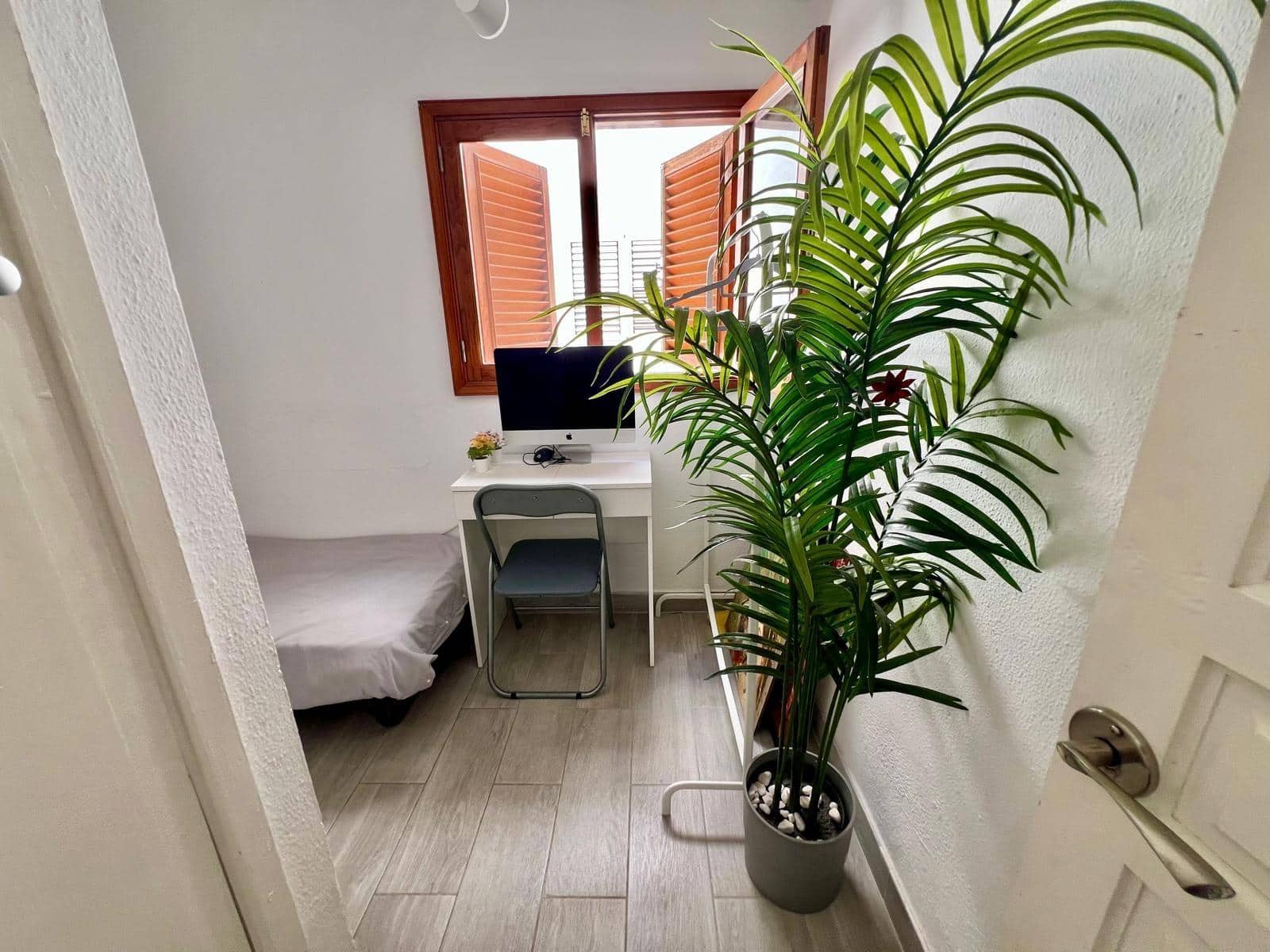 3 bedroom Apartment for sale in San Bartolome de Tirajana - € 259,000 (Ref: 9220159)